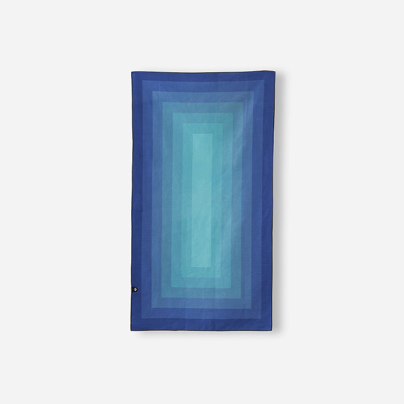 Ultralight Towel: Zone Teal