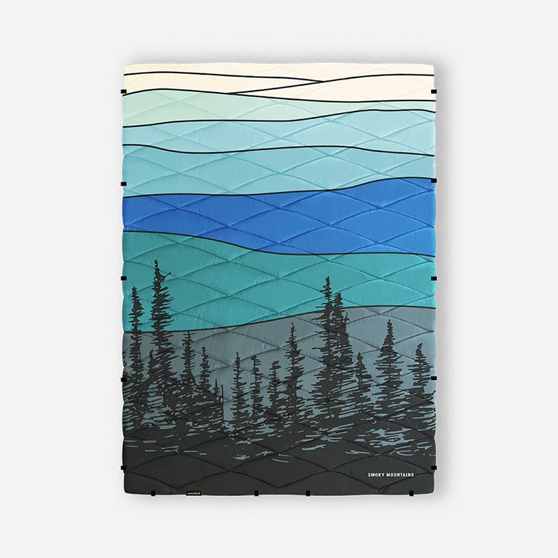 Puffer Blanket: Smoky Mountains National Park - Nomadix