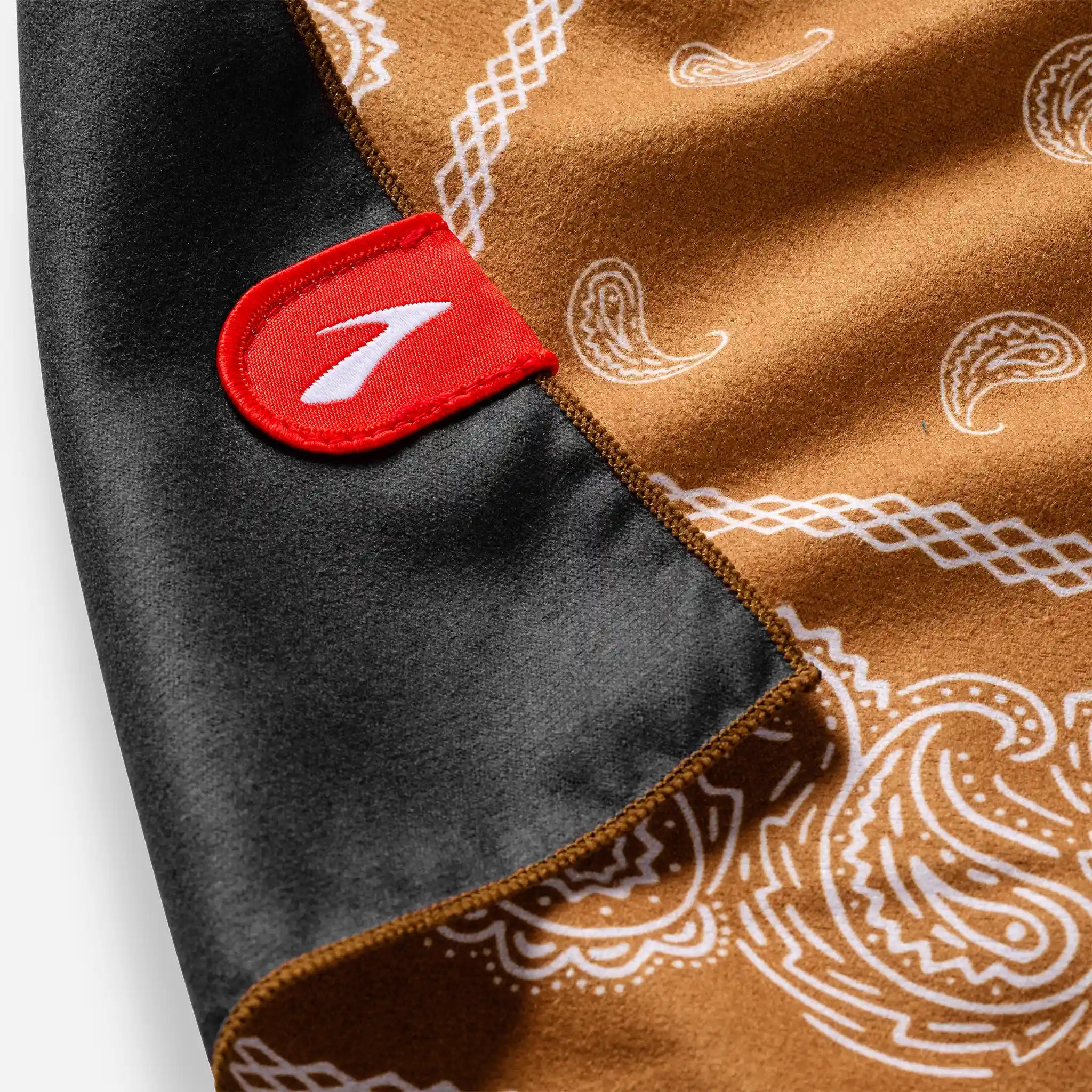 Bandana Towel: Paisley Coyote (Nomadix x Brooks)