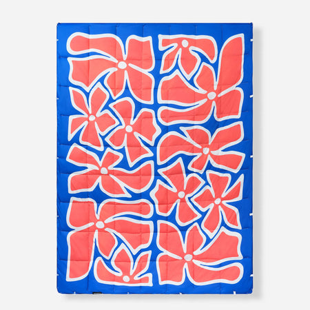 Graphene Puffer Blanket: Wild Flowers Stellar Blue Red – Nomadix