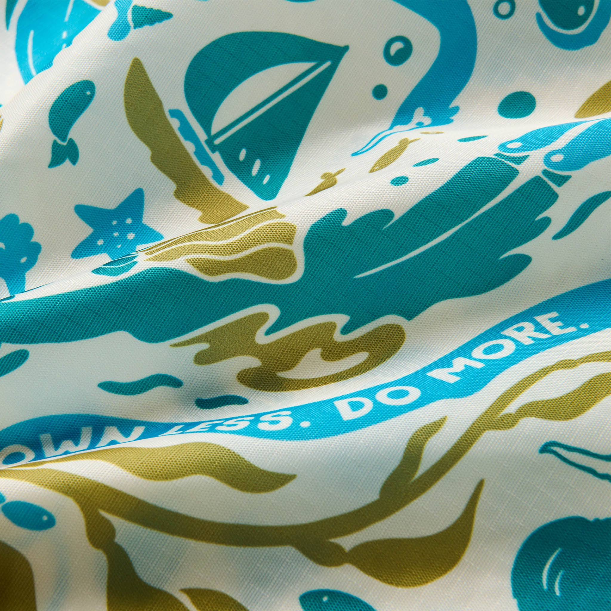 Pocket Tote: Nomadix x 5 Gyres: Coastal Gathering