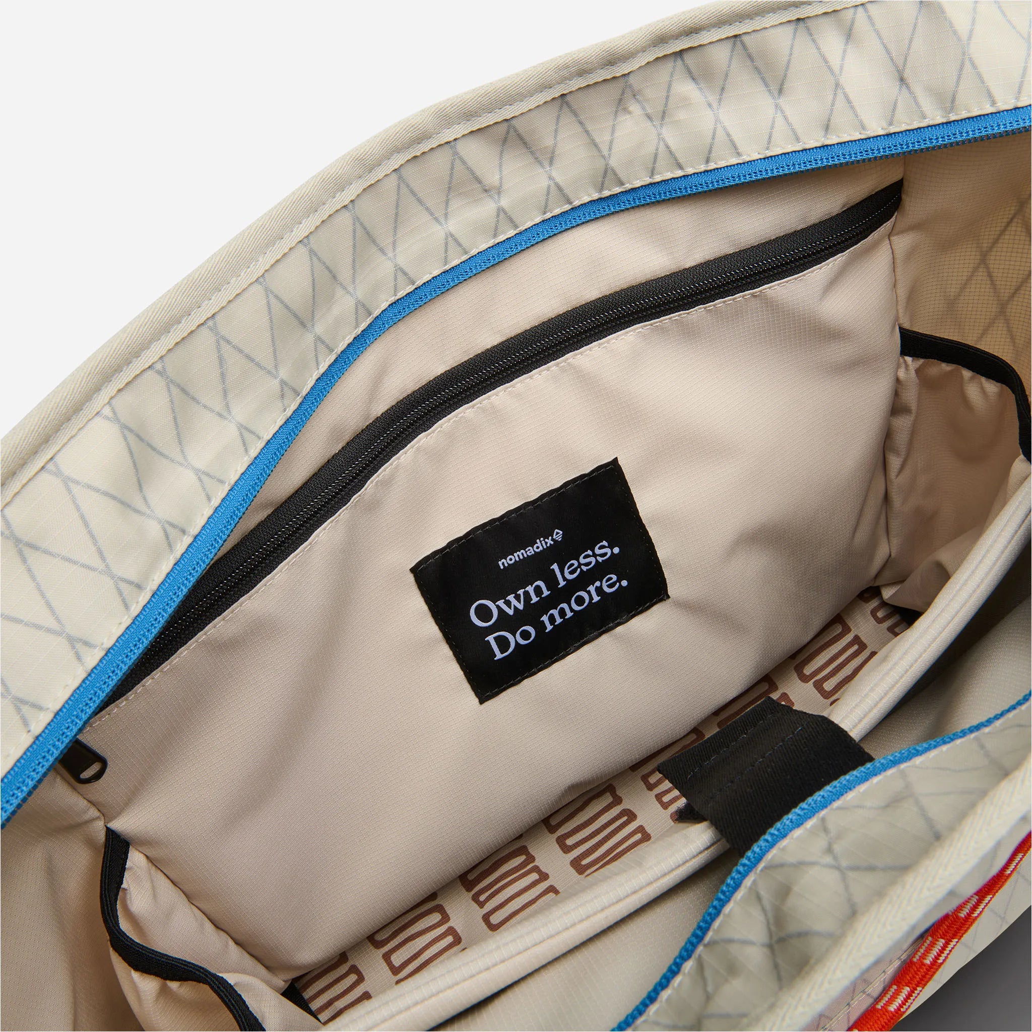 DayTripper Tote: Driftwood Off-White