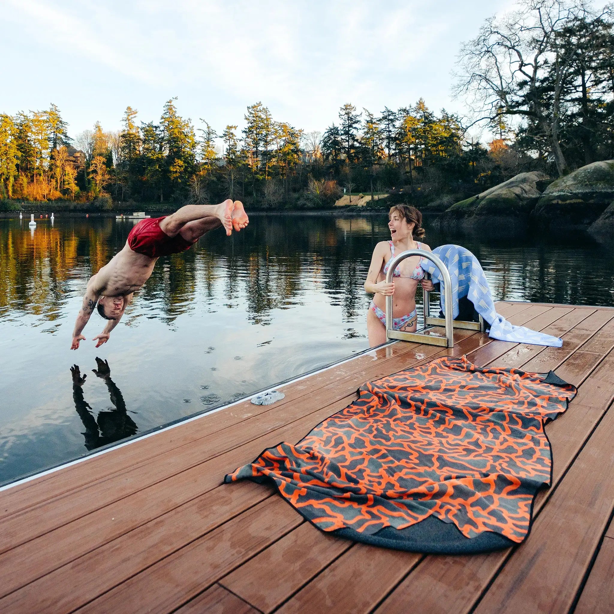 Original Towel: Duck Camo Orange – Nomadix