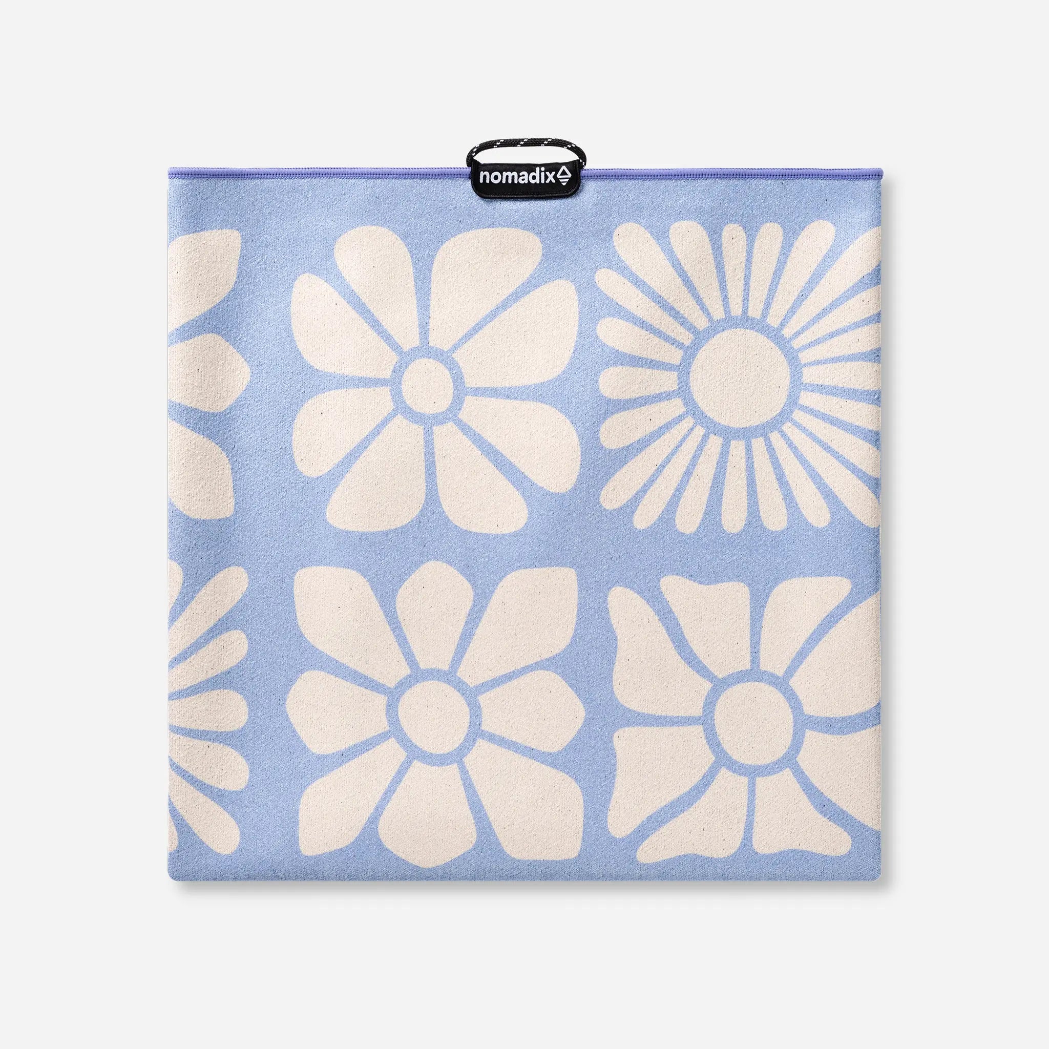 [新品・未使用]村上隆xCOMPLEXCON Blue Flower Towel Ultralight Towel: Flowerbed Coastal Blue – Nomadix