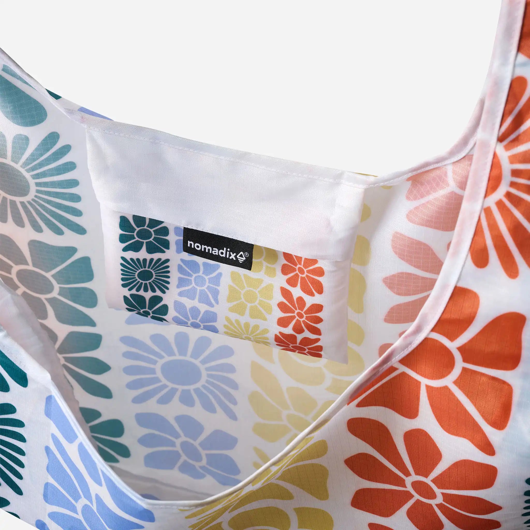 Pocket Tote: Flowerbed Multi