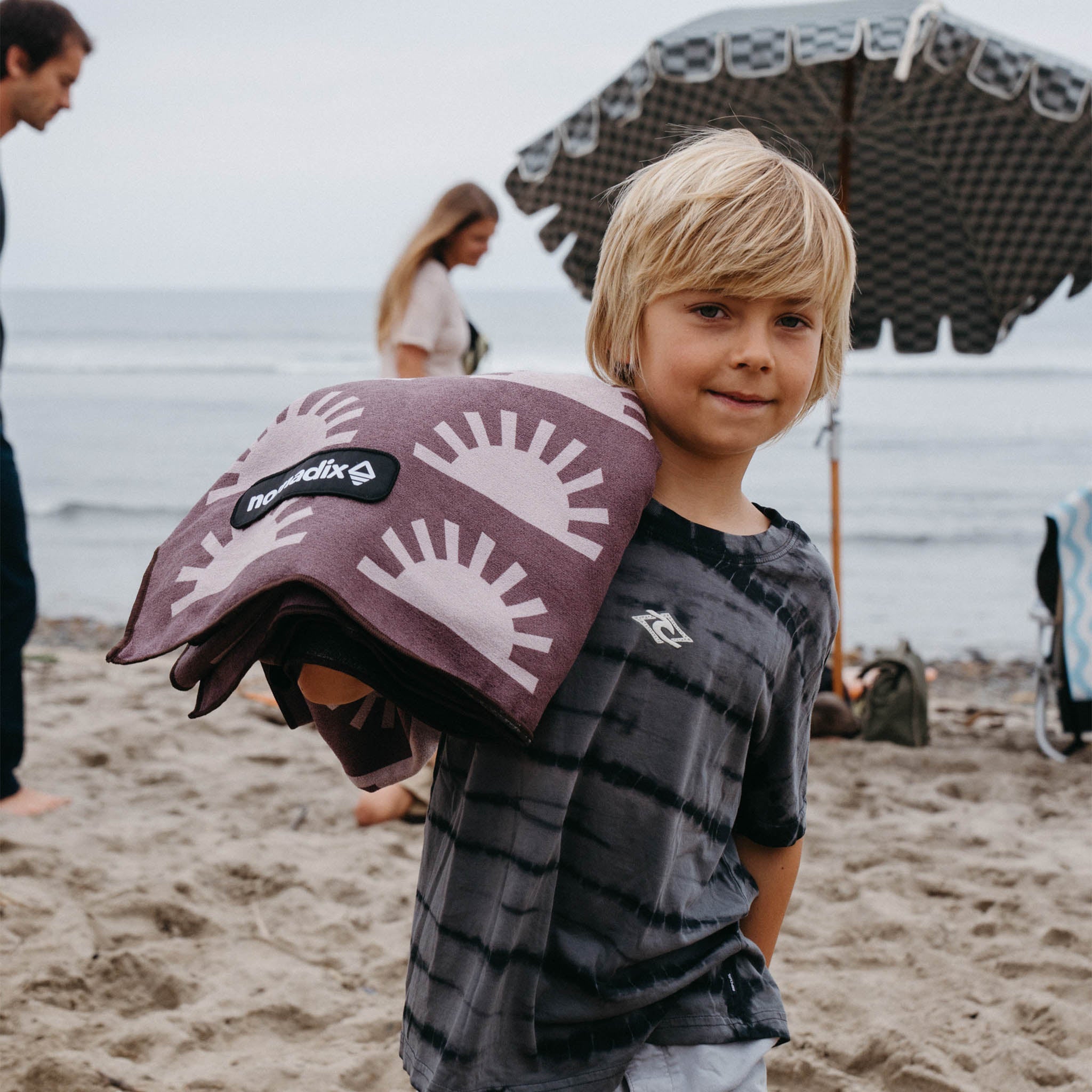 Blanket Towel: Sunshine Burgundy - Nomadix