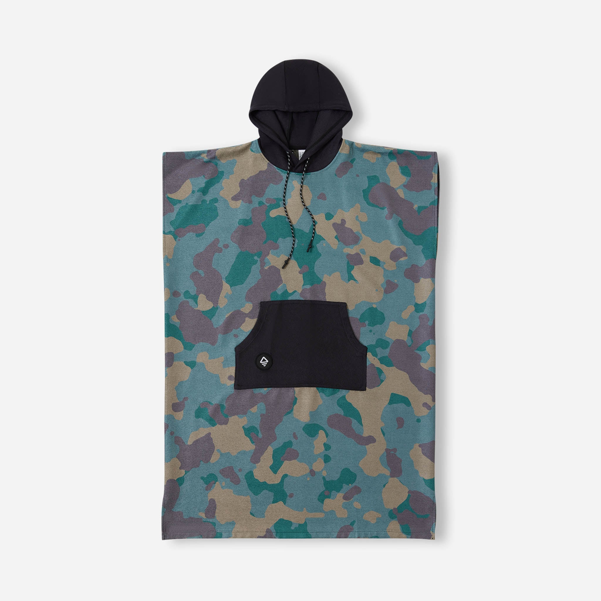 Changing Poncho: Camo Green - Nomadix