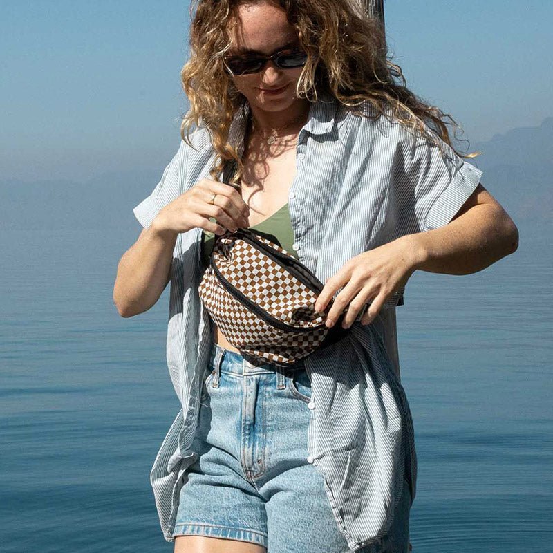Fanny Pack: Check Coconut - Nomadix