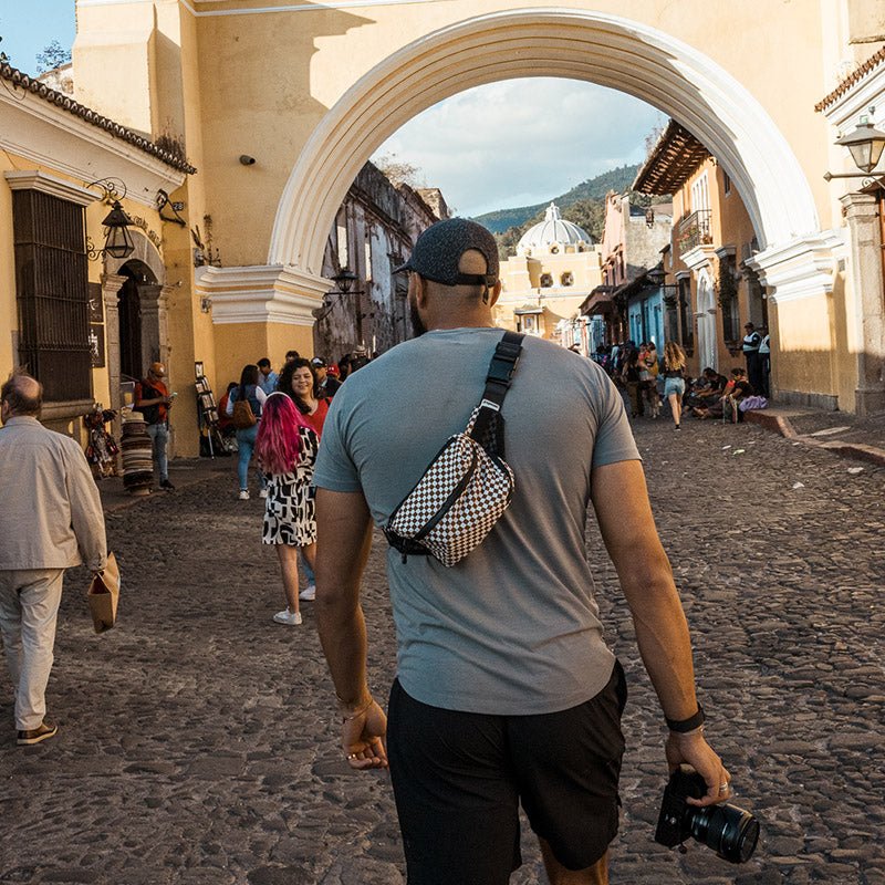 Fanny Pack: Check Coconut - Nomadix