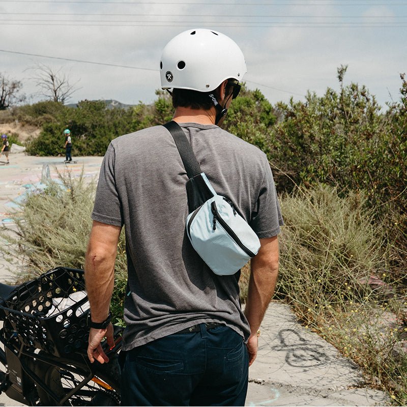 Fanny Pack: Pale Blue Sky - Nomadix