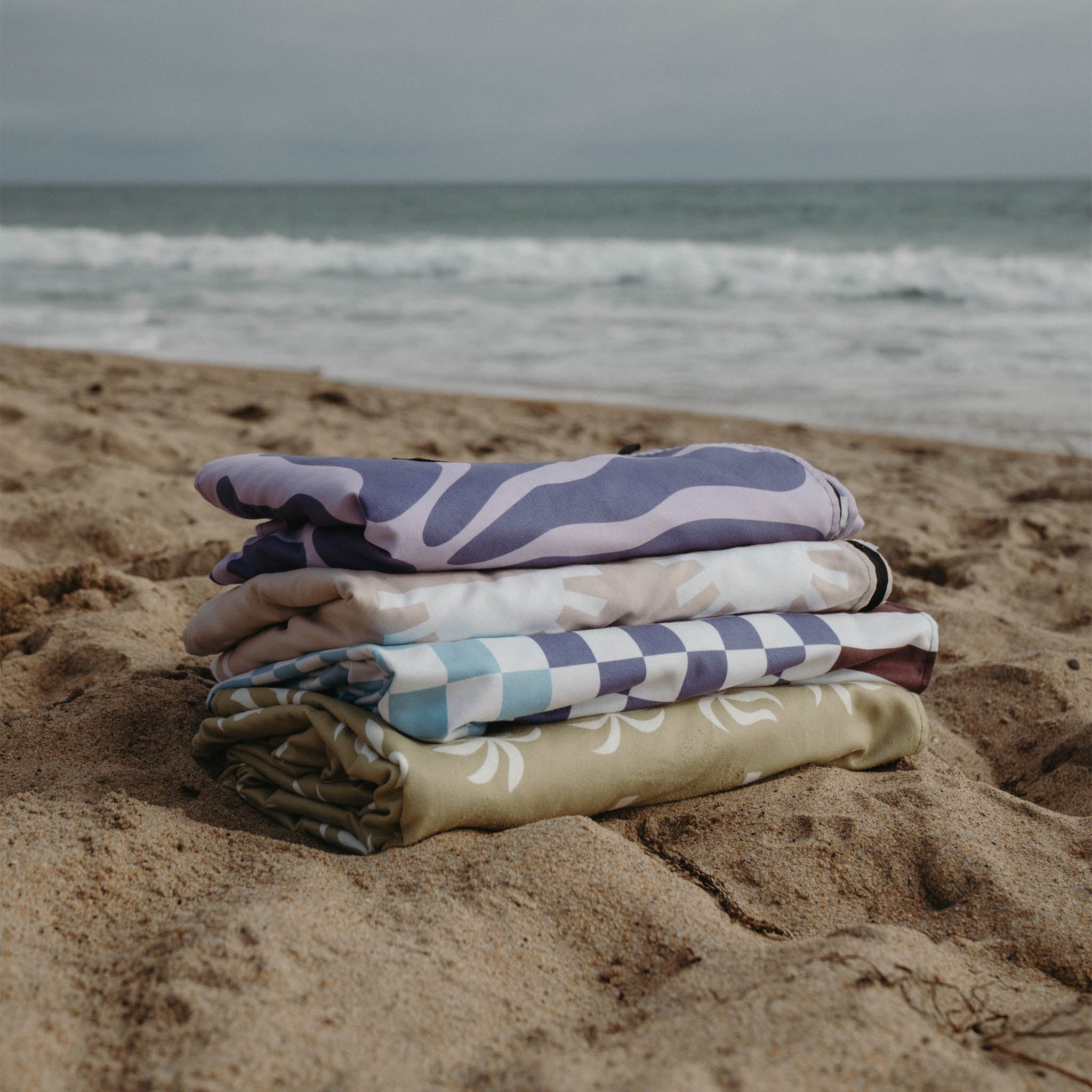 Festival Blanket: Checked Out Multi - Nomadix