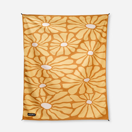 Picnic Blanket: Lazy Daisy Gold