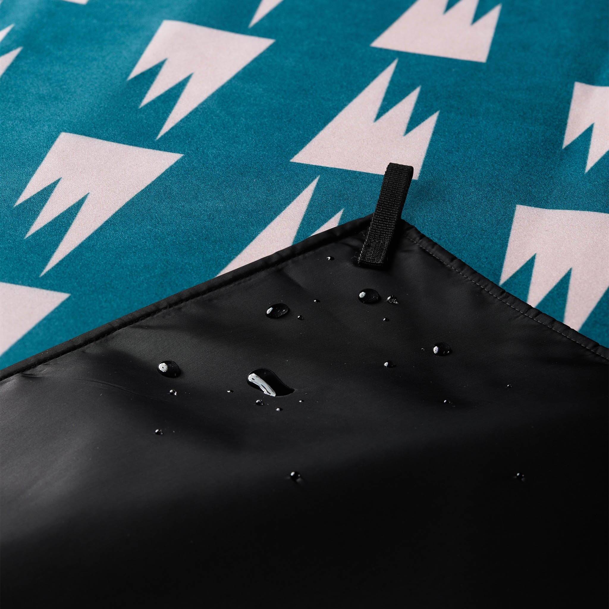 Festival Blanket: Summit Green - Nomadix