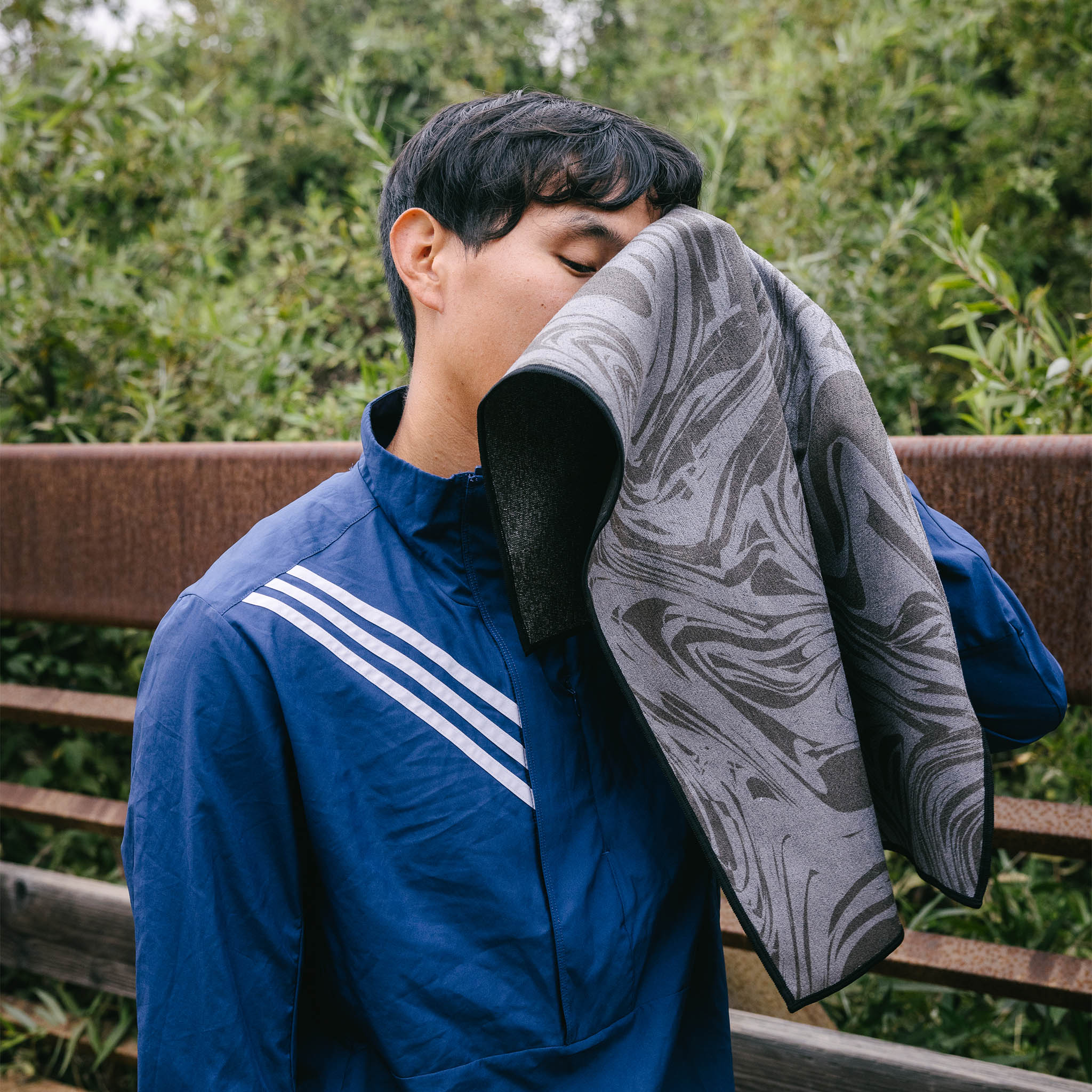 Fitness Towel: Flow Grey - Nomadix