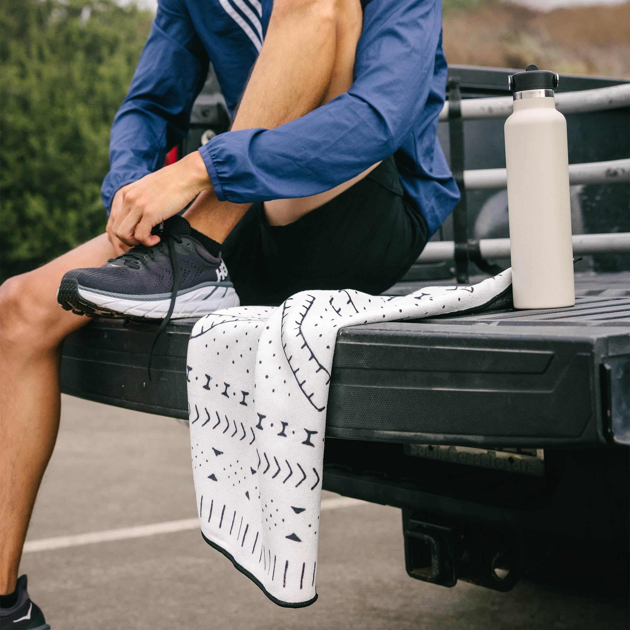 Fitness Towel: Mud Cloth White - Nomadix