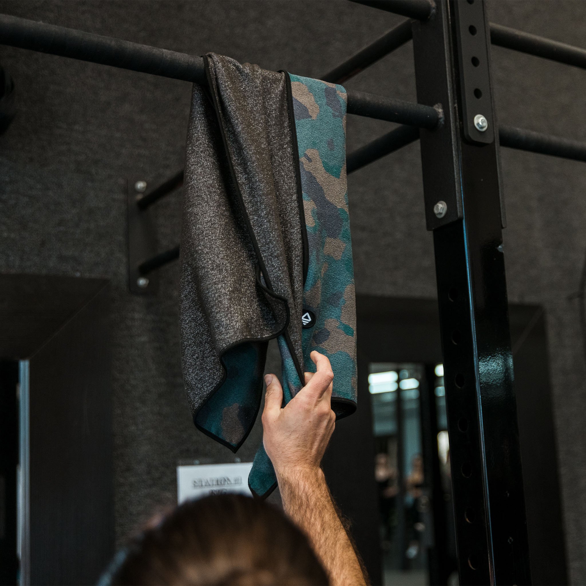 Mini Towel: Camo Green - Nomadix