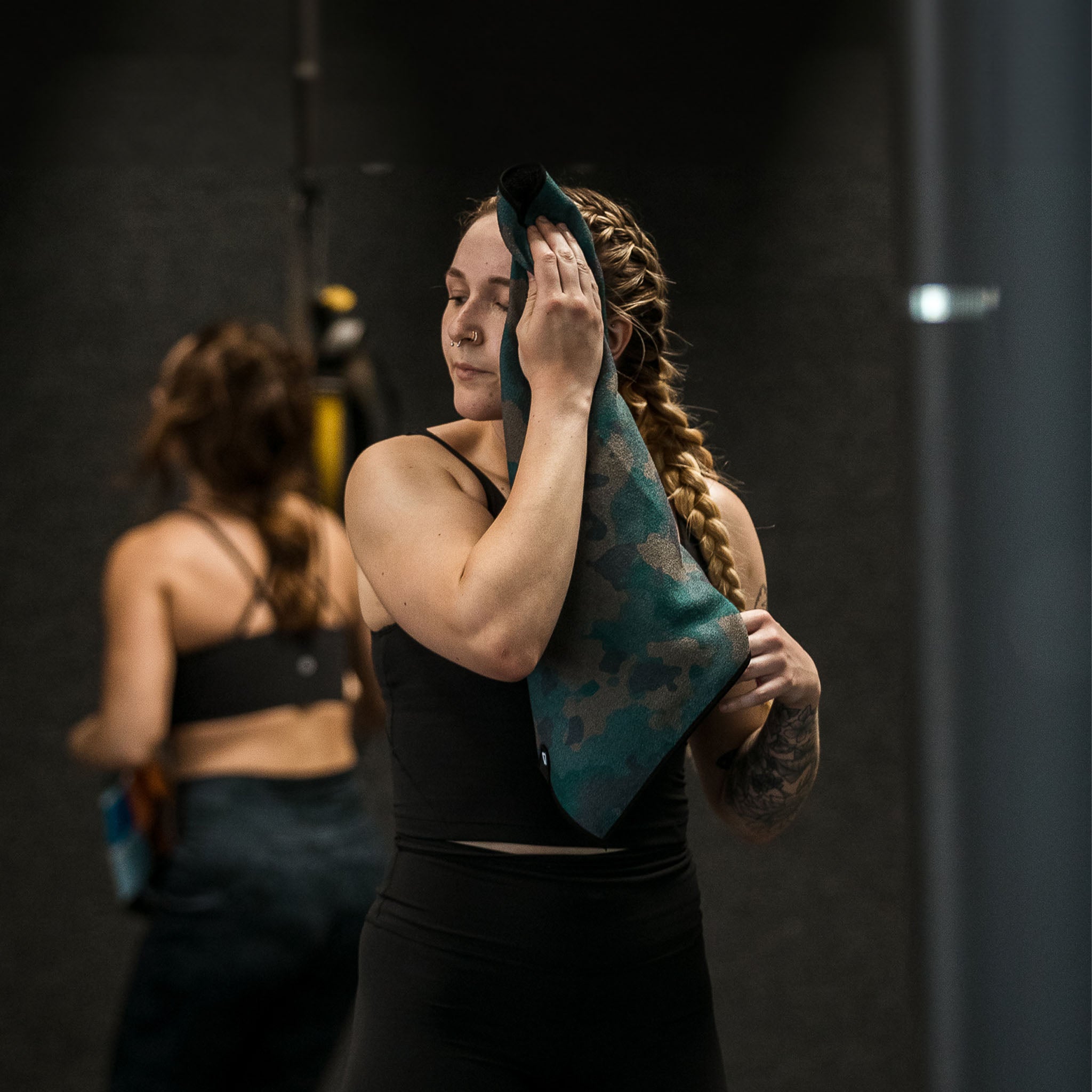 Mini Towel: Camo Green - Nomadix