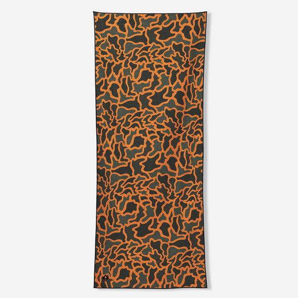 Original Towel: Duck Camo Orange – Nomadix