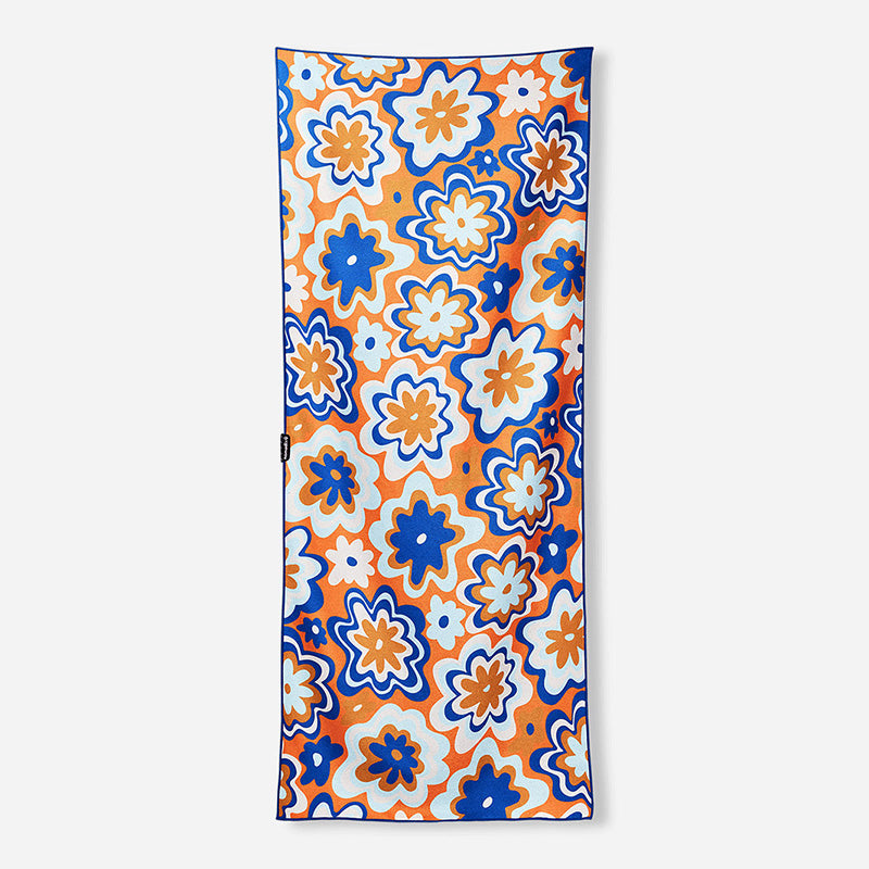 Original Towel: Groovy Flowers Blue Orange