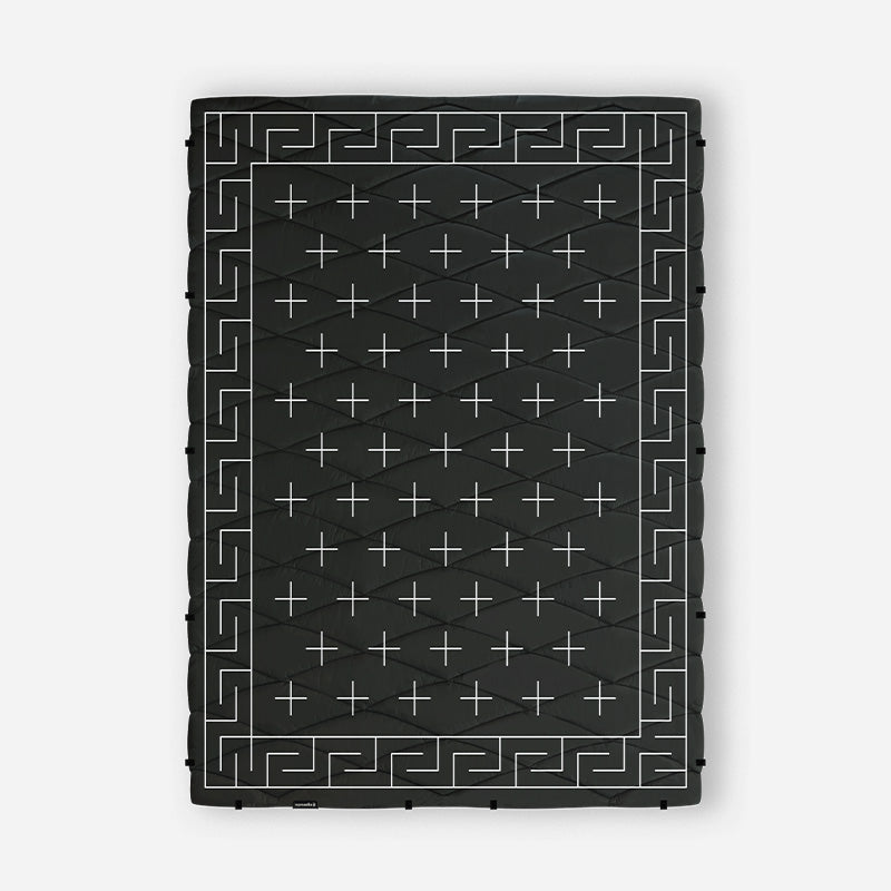 Puffer Blanket: Barton Black