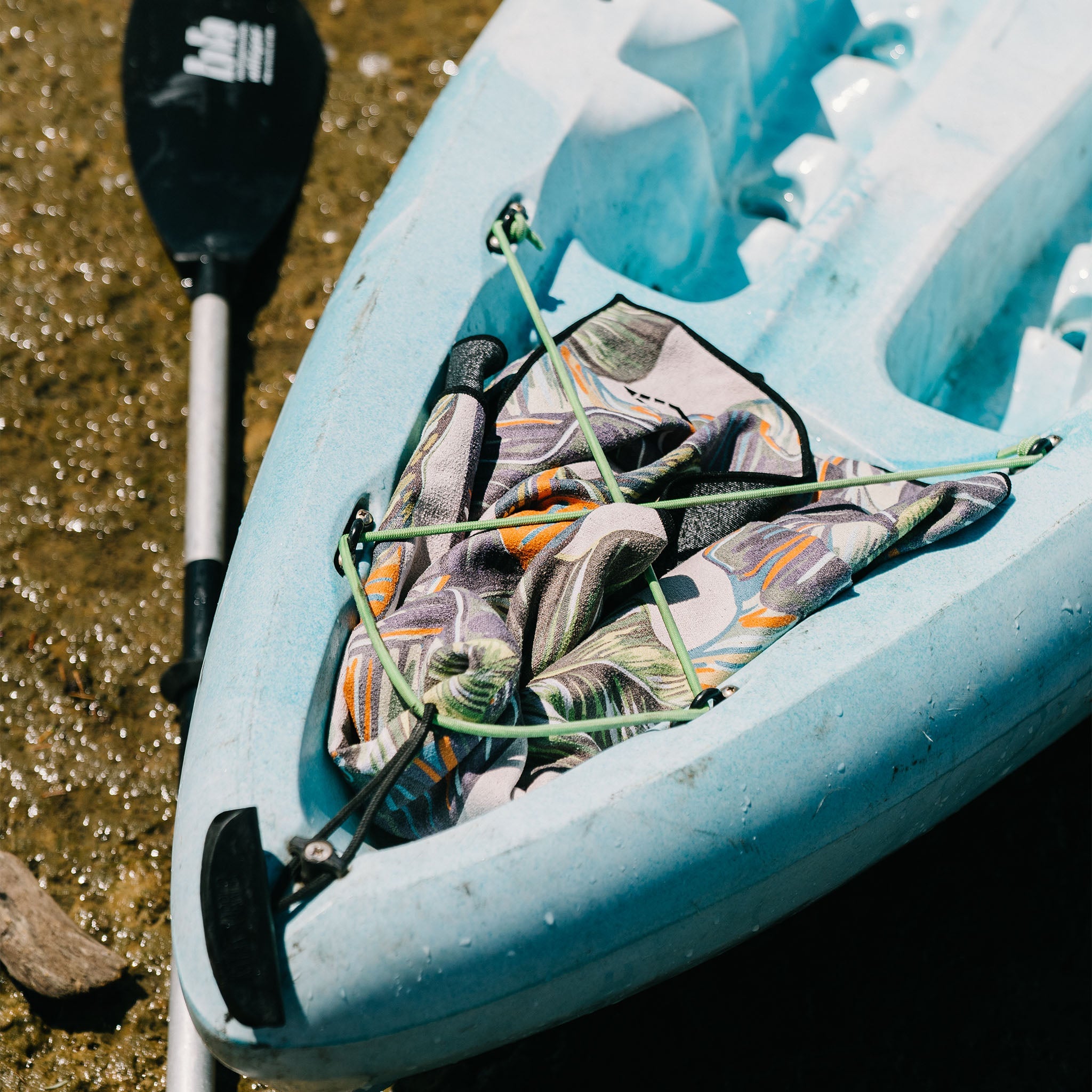 Banana Leaf Green Original Towel for Beach, Yoga & Travel – Nomadix