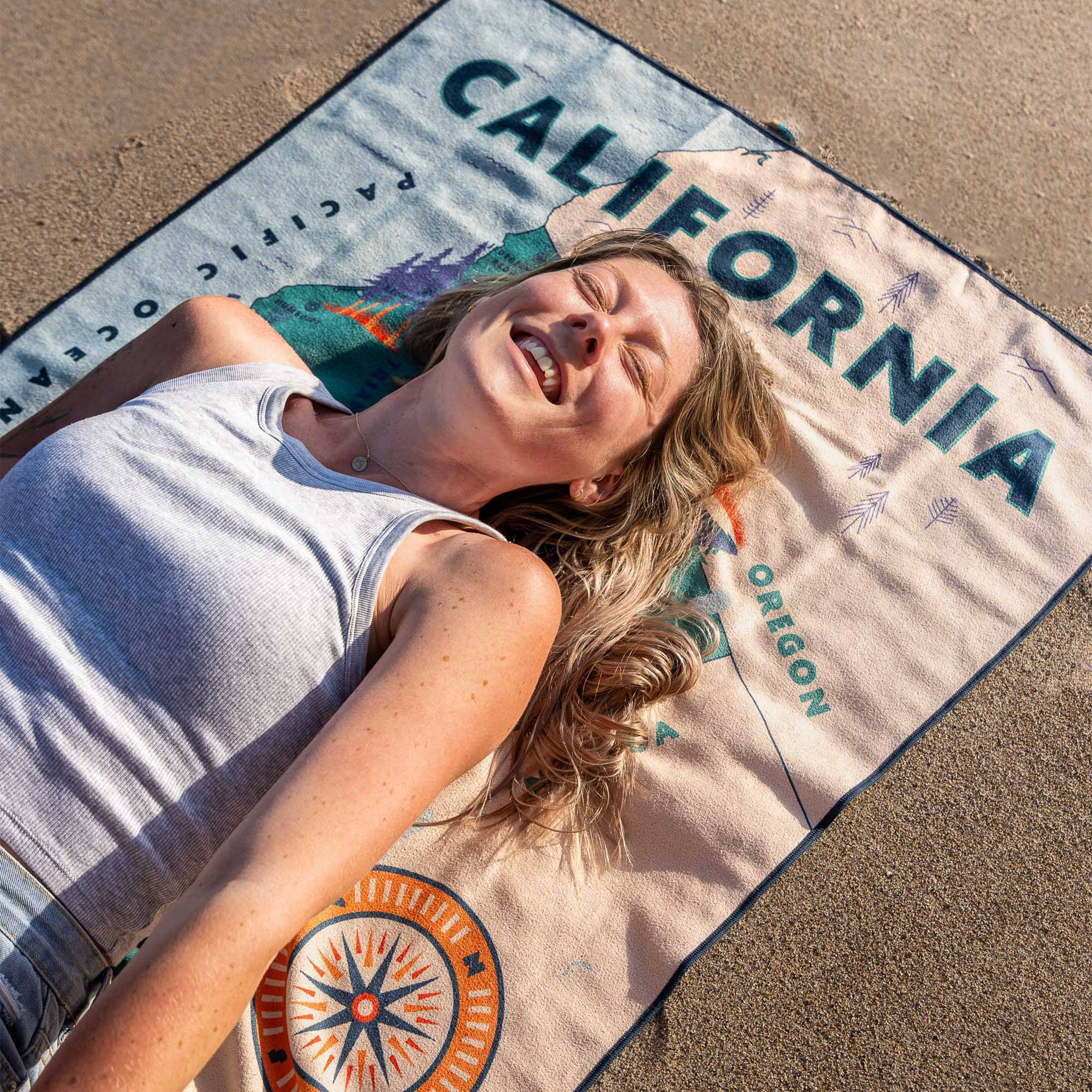 Original Towel: California Map Towel 2 - Nomadix