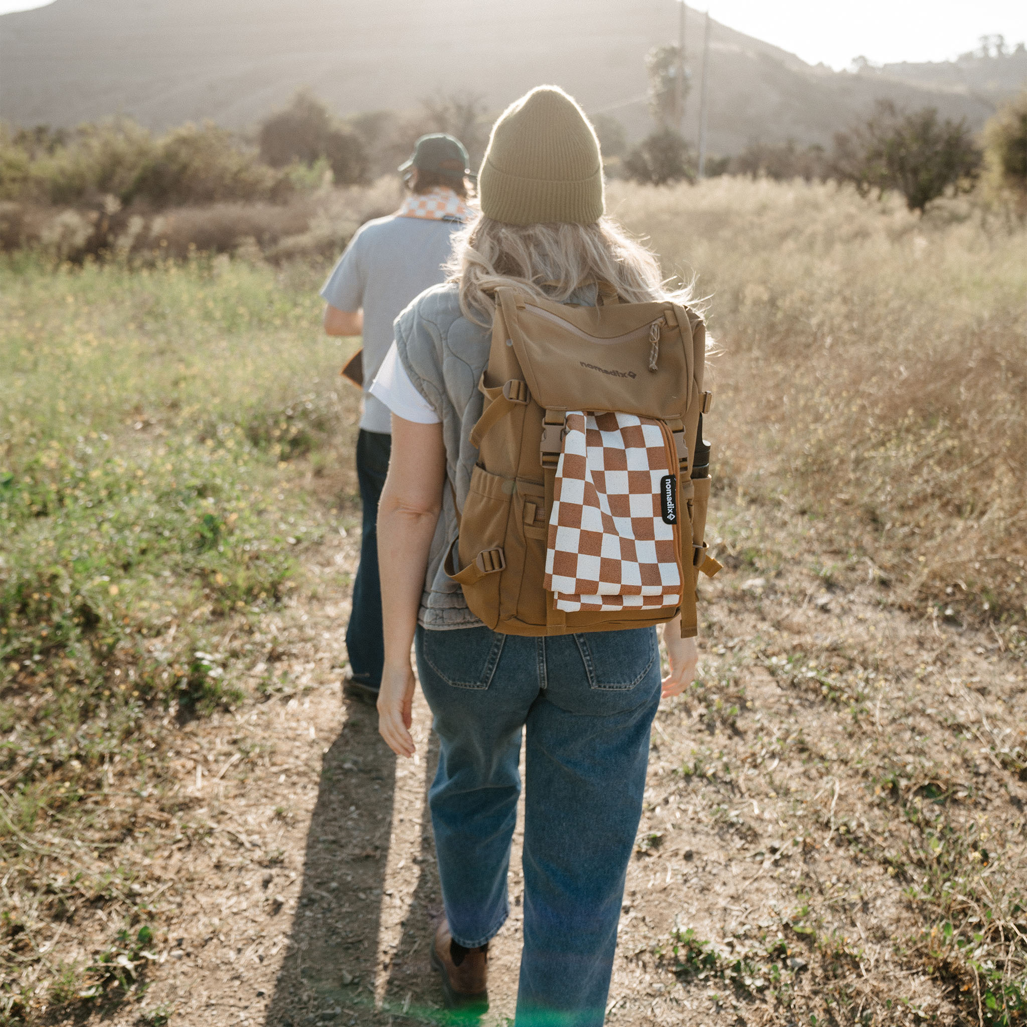 Checkered Beach Towel - Original Towel Check Coconut – Nomadix