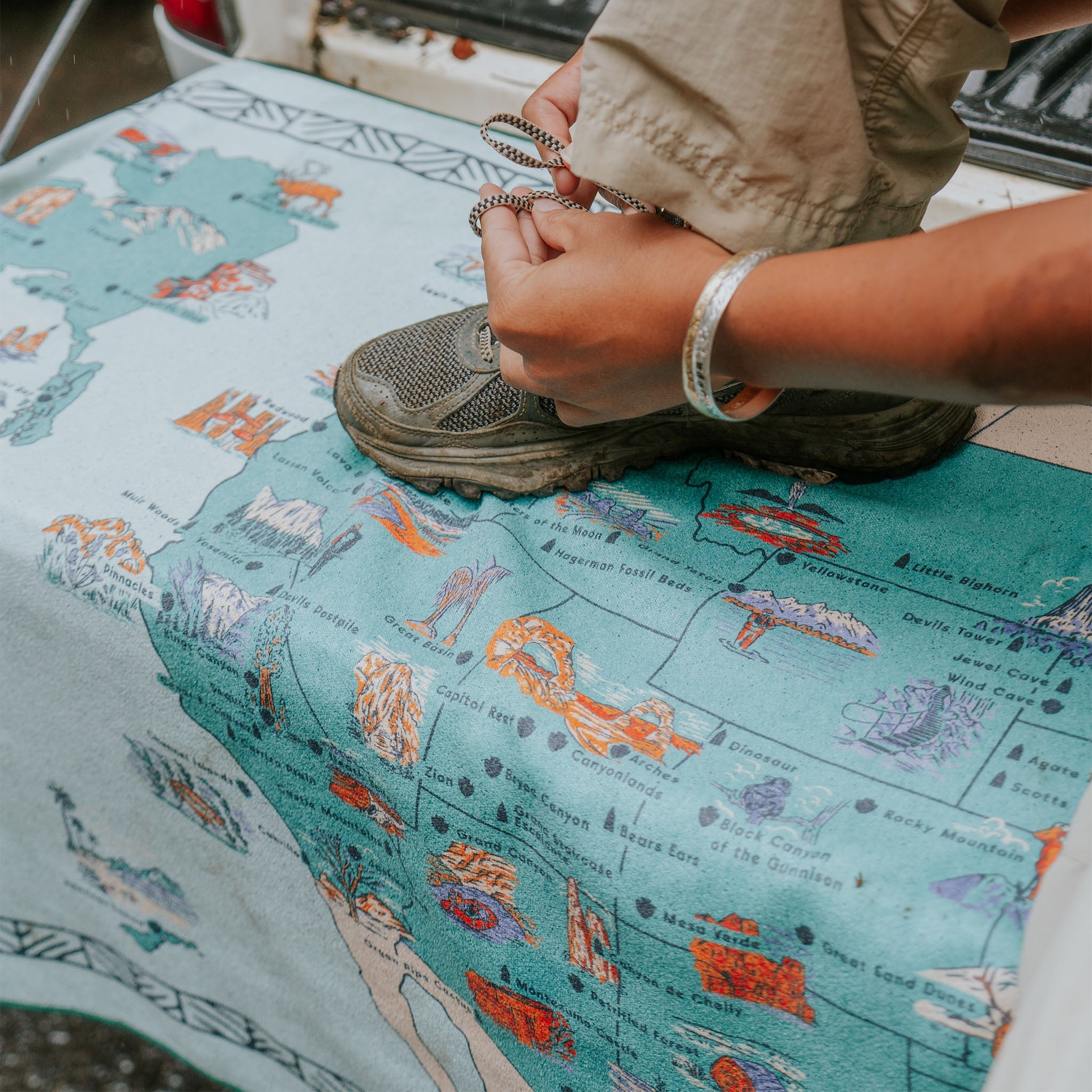 Original Towel: National Parks and Monuments Map - Nomadix