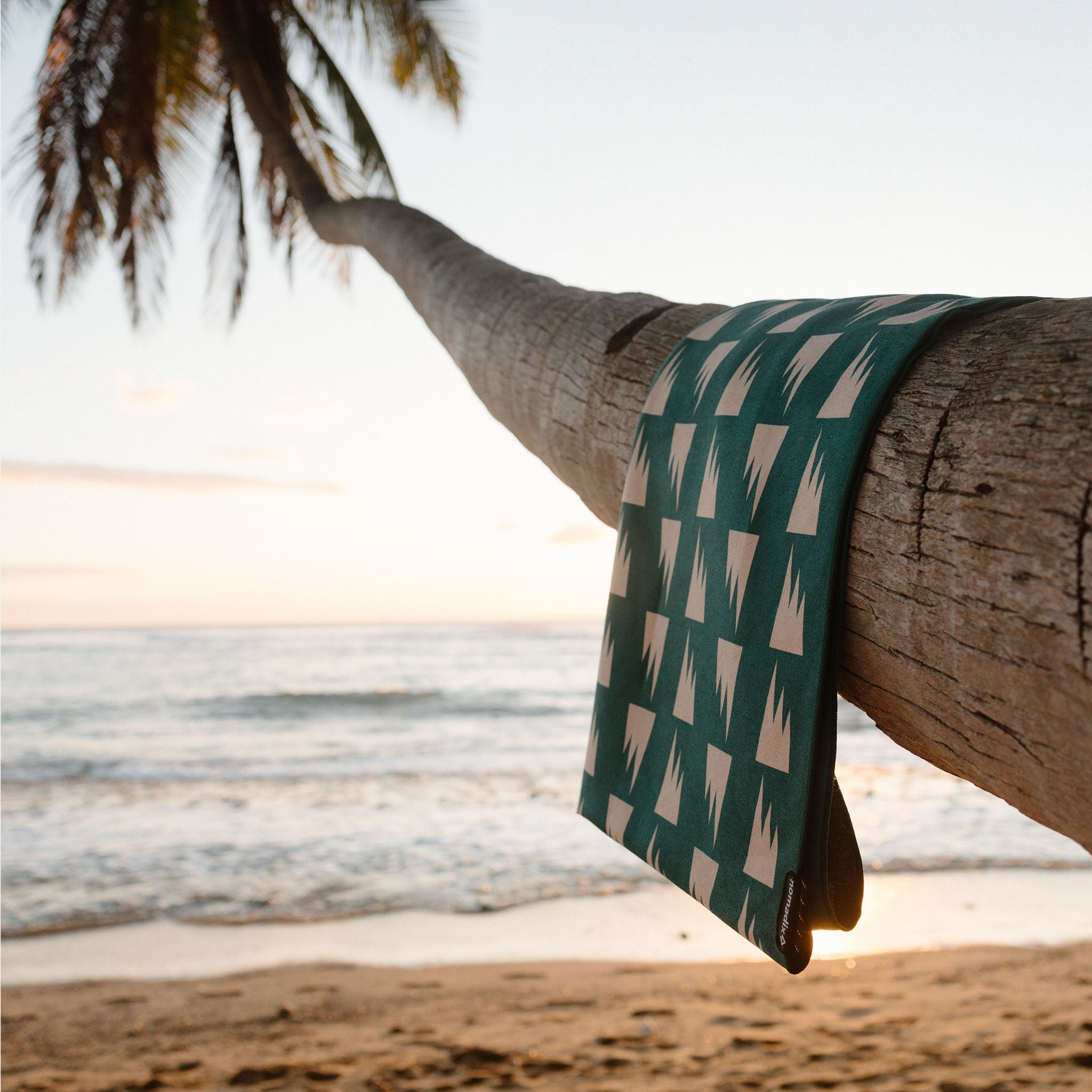 Original Towel: Summit Green - Nomadix