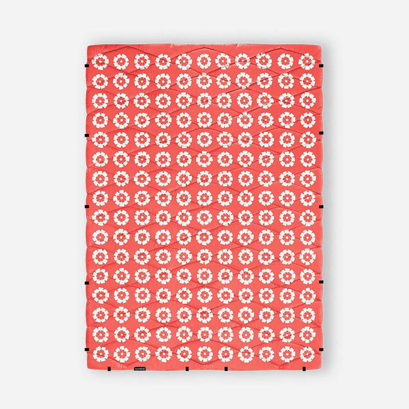 Puffer Blanket: Fresh Flowers Coral - Nomadix