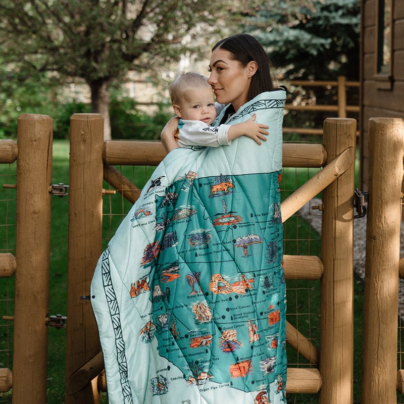 Puffer Blanket: National Parks and Monuments Map - Nomadix