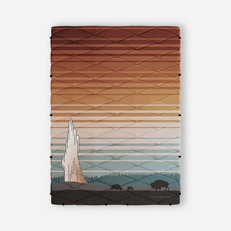 Puffer Blanket: Yellowstone National Park - Nomadix