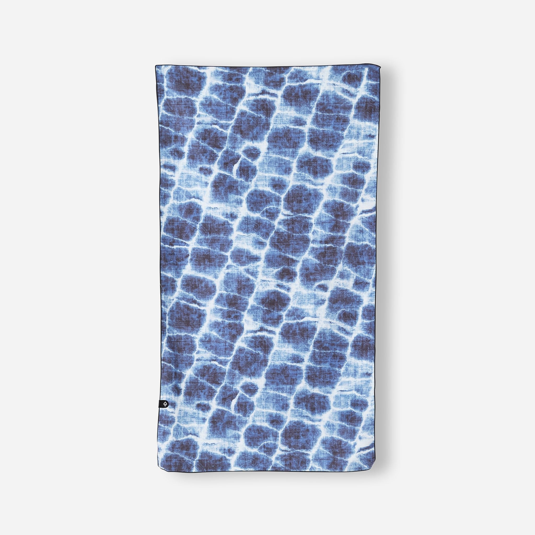 Ultralight Towel: Agua Blue - Nomadix
