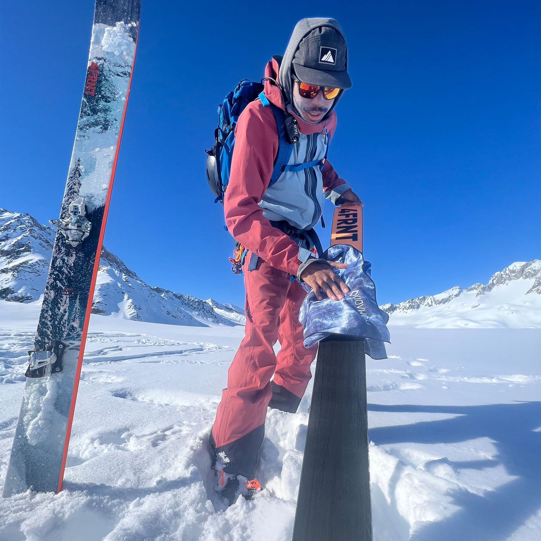 Ultralight Towel: Agua Blue - Nomadix