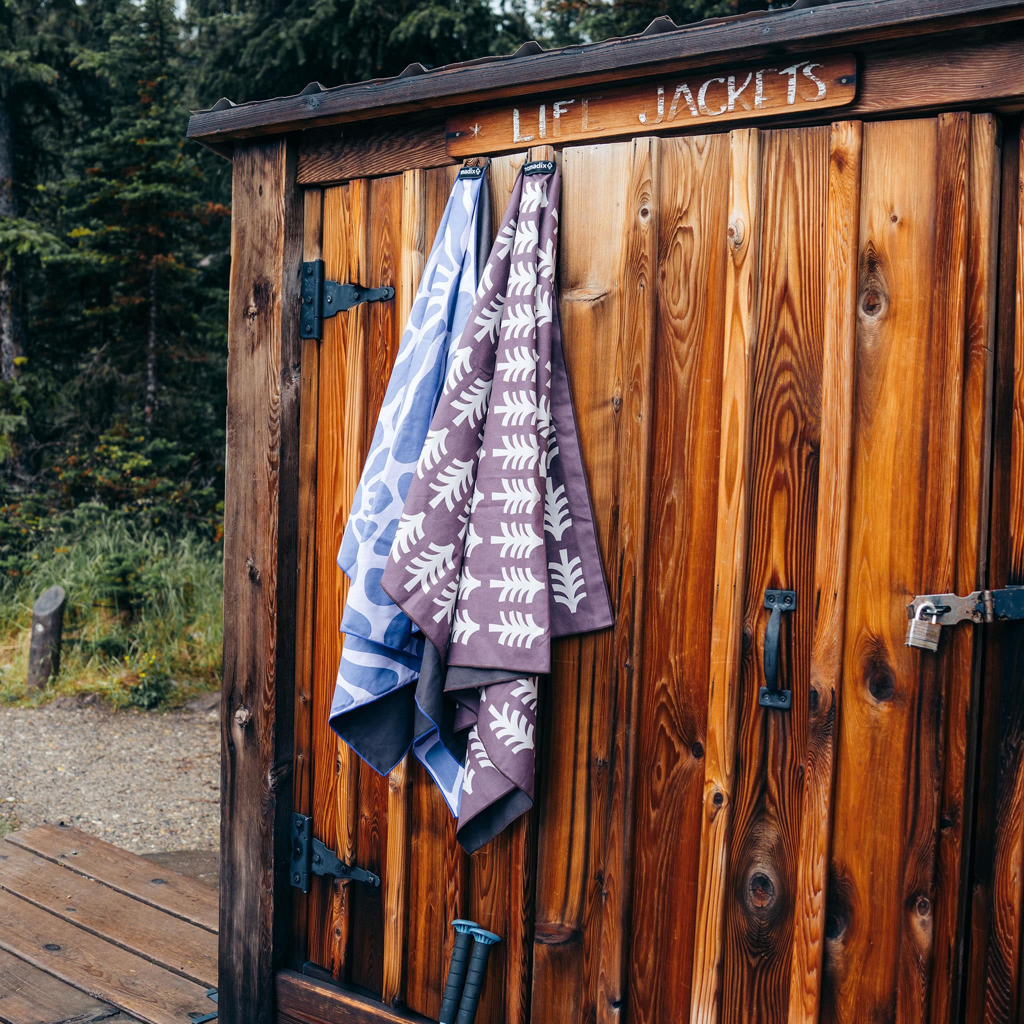 Ultralight Towel: Fresh Pines Burgundy Beige - Nomadix