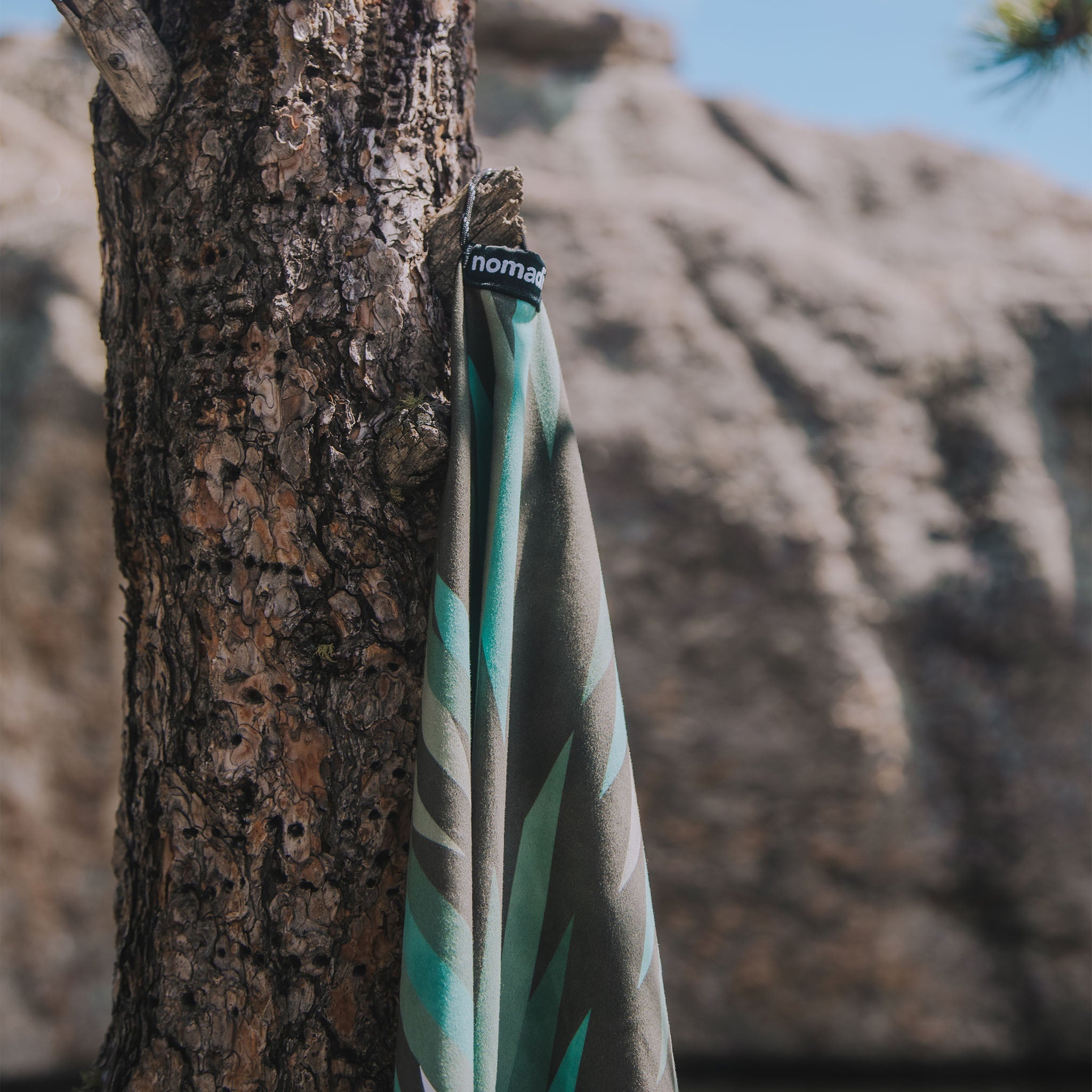 Ultralight Towel: Jackson Green - Nomadix