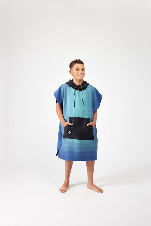 Changing Poncho: Zone Teal